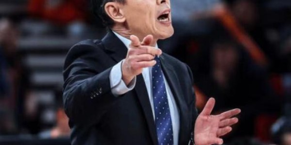 FB体育-CBA排名一夜大变！上海第2，北京第5，辽宁4分憾负，深圳绝杀