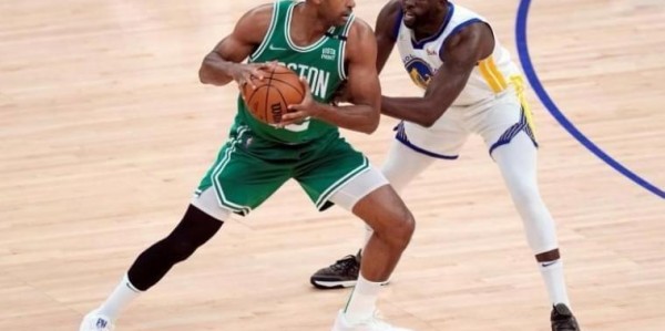 2年1170万！勇士凑齐F4，威少一特质被认定适合库里