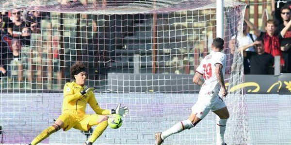 FB体育官网-【人物】从国家英雄到意甲门神，奥乔亚的奇幻冒险