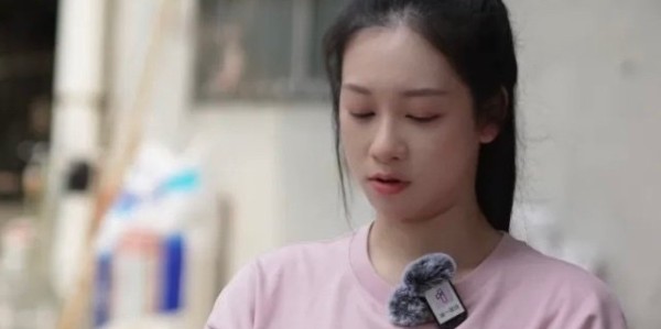 FB体育-吴柳芳：跳擦边不体面？站着说话不腰疼！我跳舞替家里还40万外债|体操世界杯|管晨辰|欠债|体操|柳州_新浪新闻