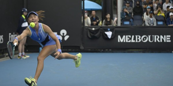 FB体育-袁悦惊天逆转终结大满贯十连败，王欣瑜单双打作战当劳模意外挨批