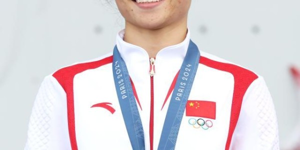 FB体育-喜获速度攀岩银牌，邓丽娟：比赛有遗憾也有收获