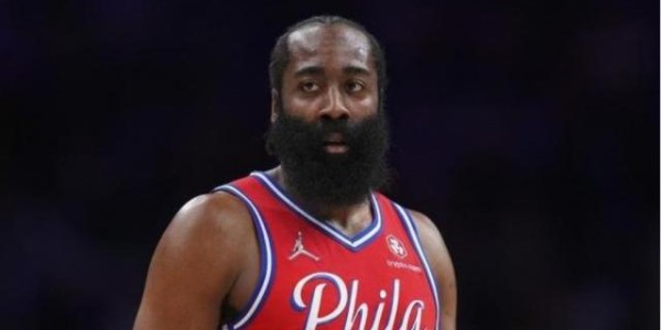 FB体育官网-降薪1500万哈登一心争冠 76人命运仍系两大核心