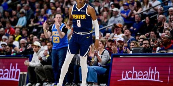 FB体育-大学场均3.3分的糙哥们，也能拿周最佳？